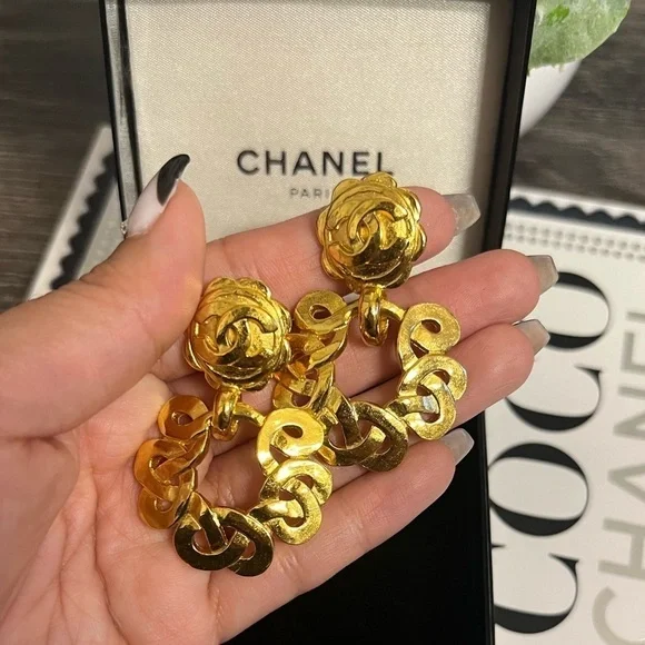 CHANEL Large Vintage Gold CC Logo Dangle Clip On Earrings